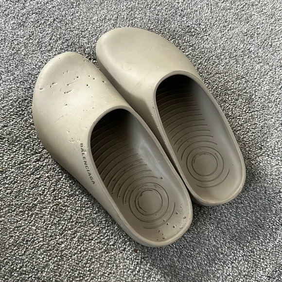 Balenciaga | Shoes | Balenciaga Closed Pool Slides | Poshmark display picture 3